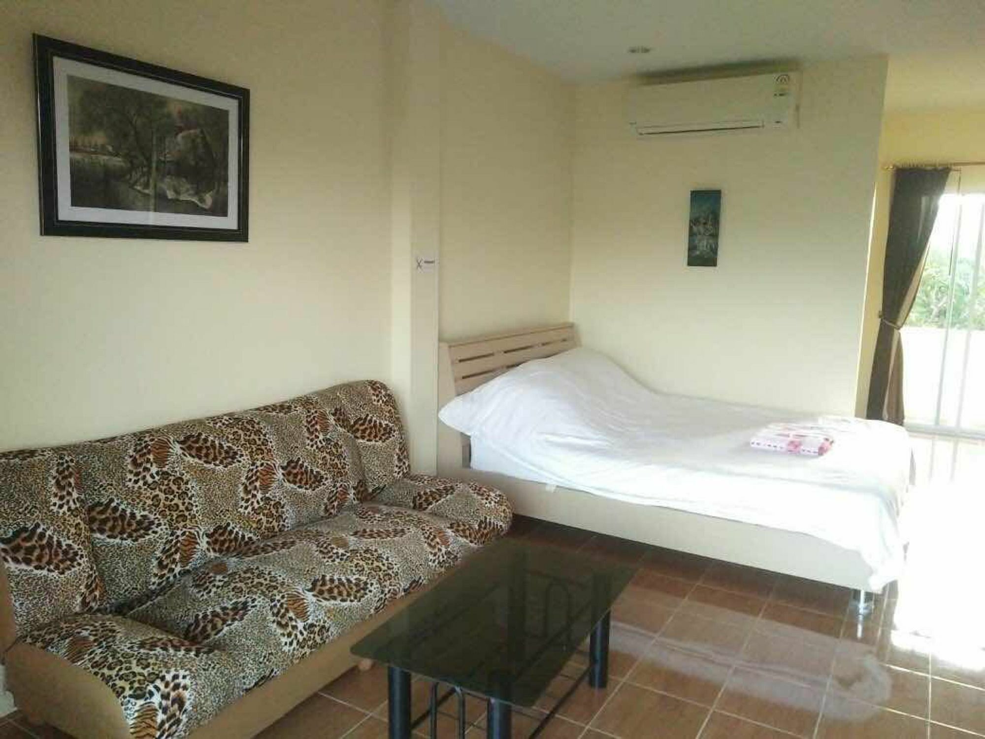 Roomquest One Bangsaray Bang Sare Exterior foto